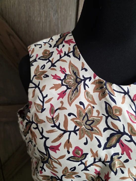 Tory Burch Cream Floral Sleeveless Dress - Picture 5 of 5